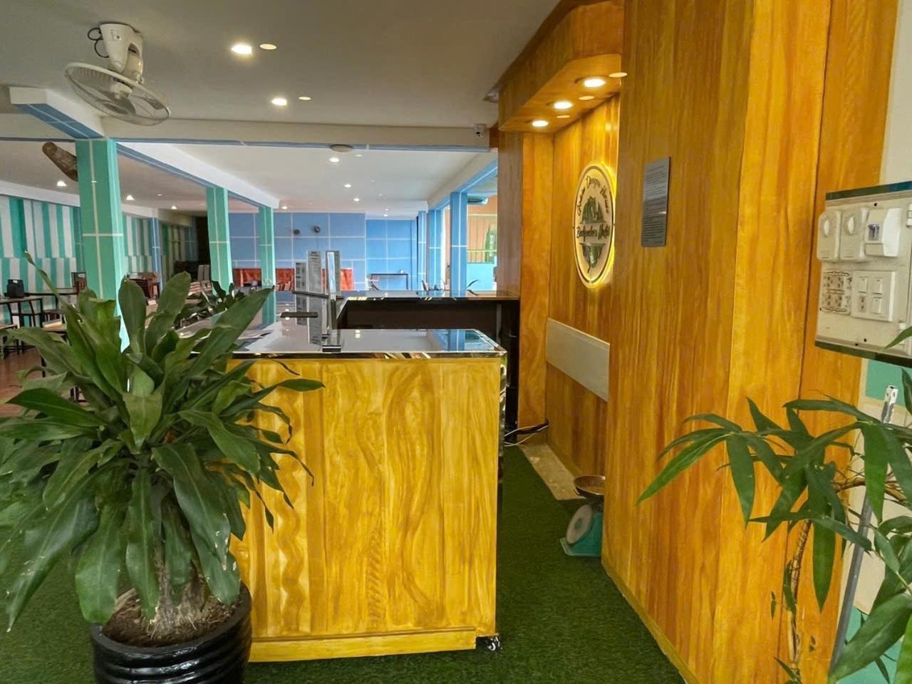 Golden Dragon House 万荣 外观 照片