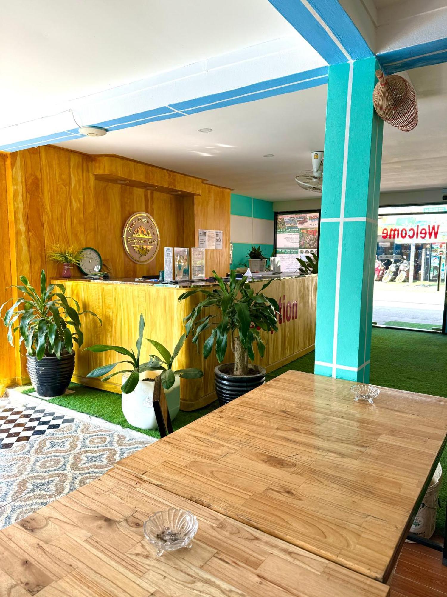 Golden Dragon House 万荣 外观 照片